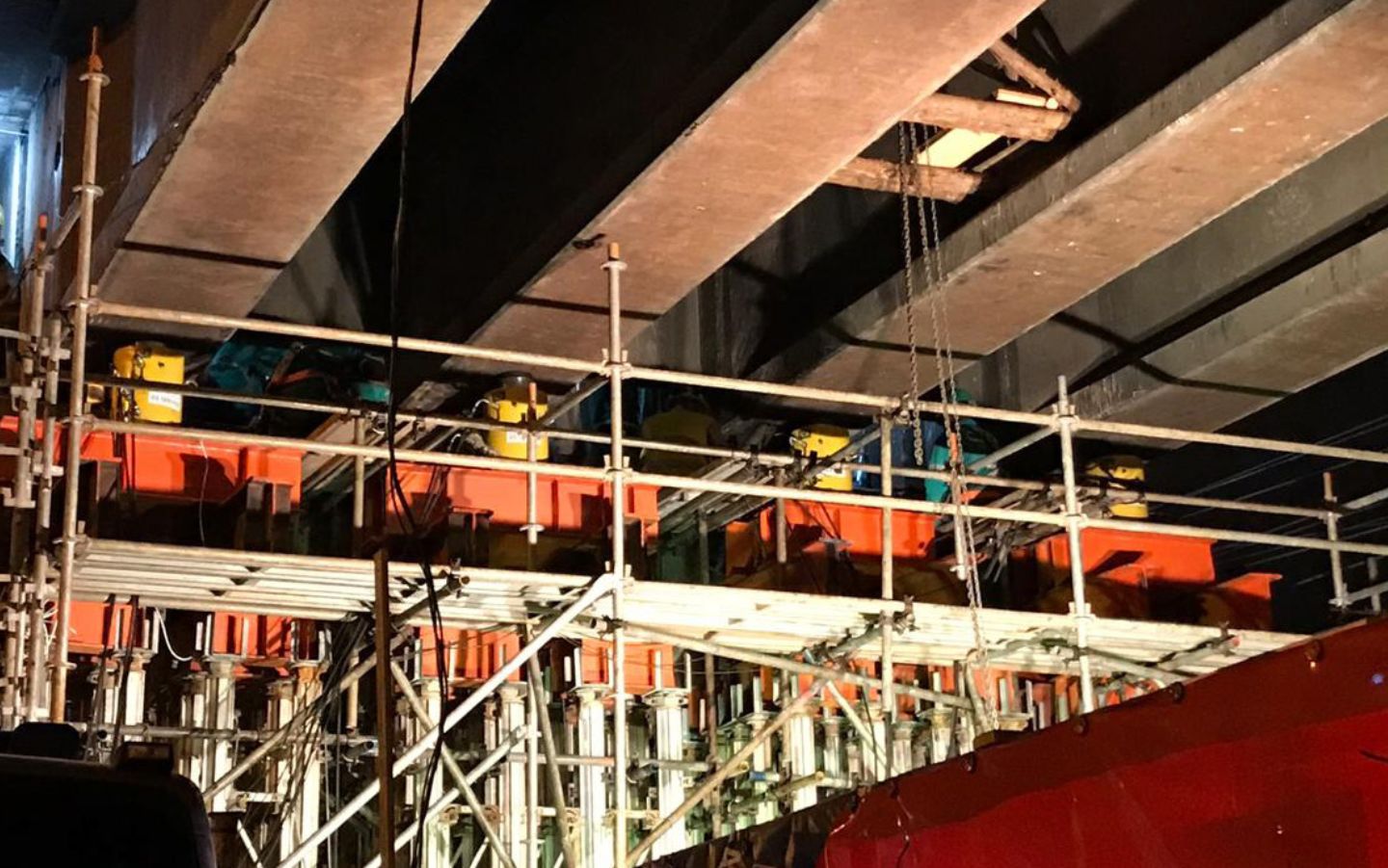 obras metroviárias- seção 3 - 02